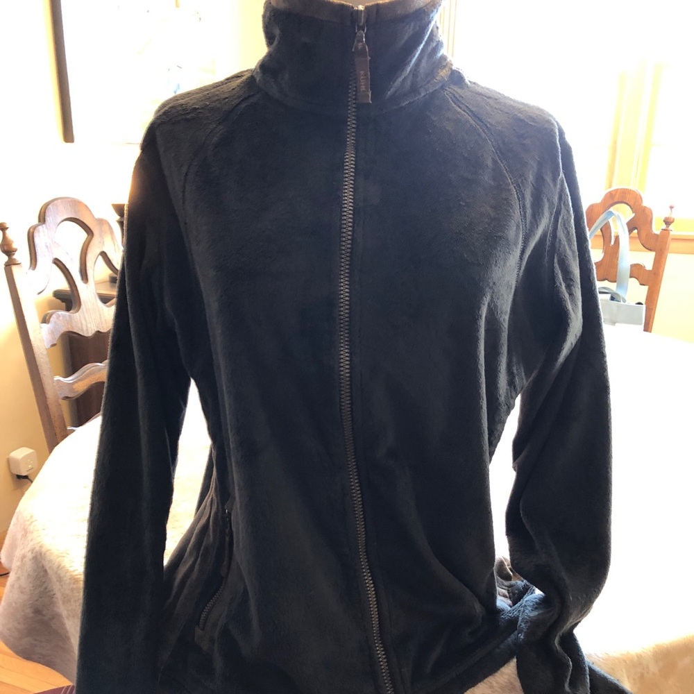 Kuhl fleece zip up, size M